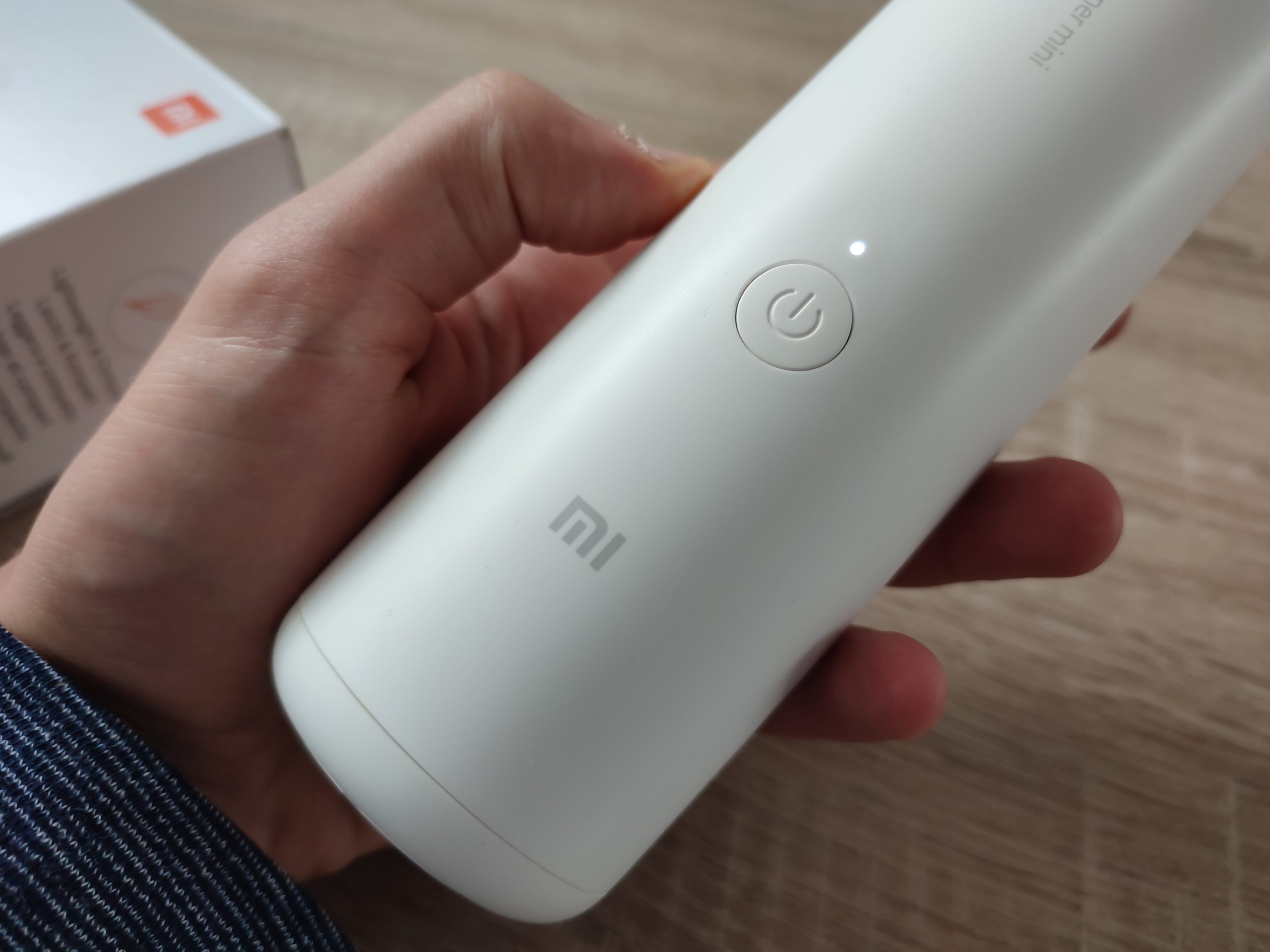 Xiaomi Mi Handsauger Mini LED-Licht Anzeige