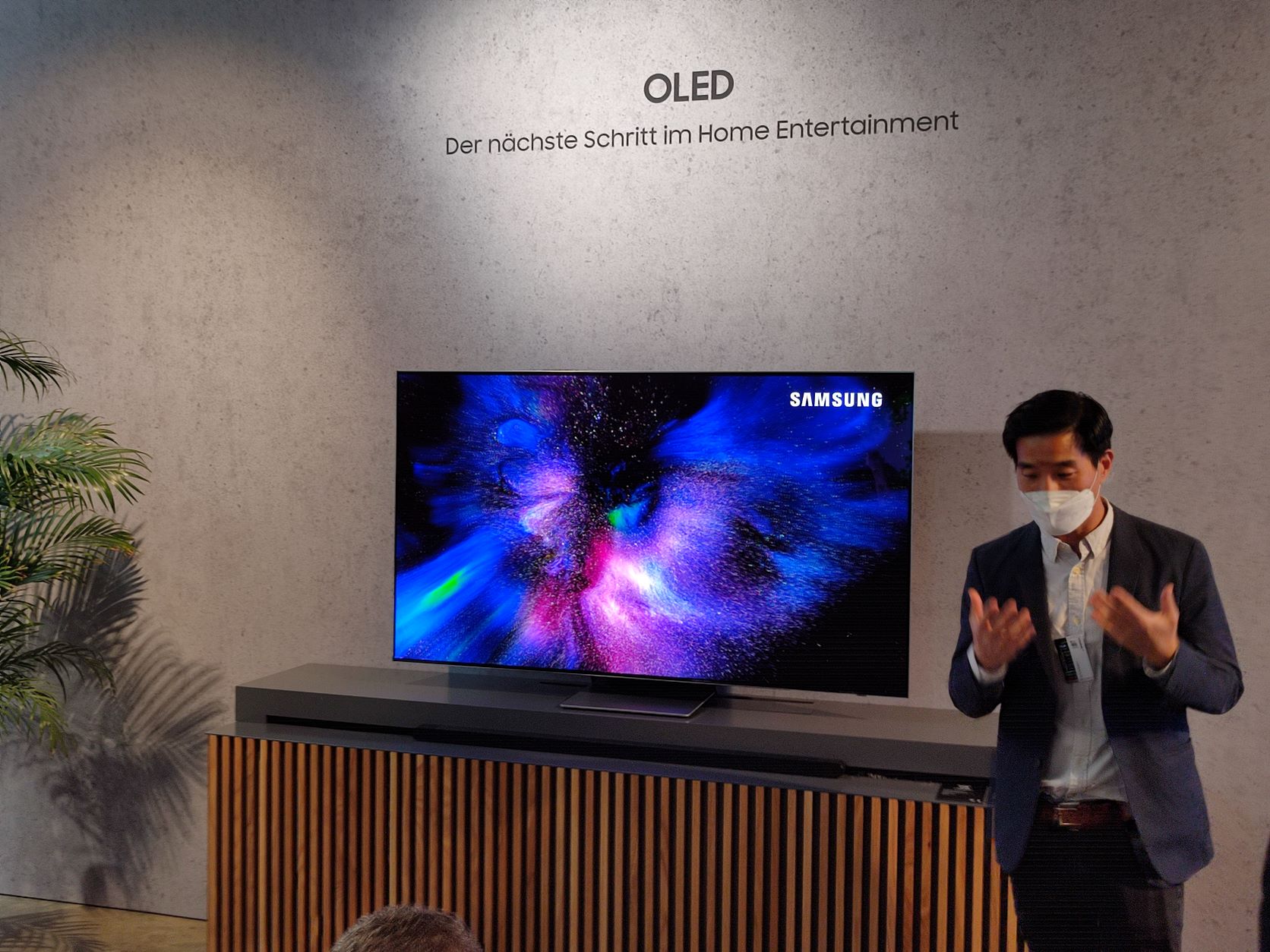 Samsung S95B QD-OLED-TV mit Quantum-Dot-Technologie und Gaming Hub