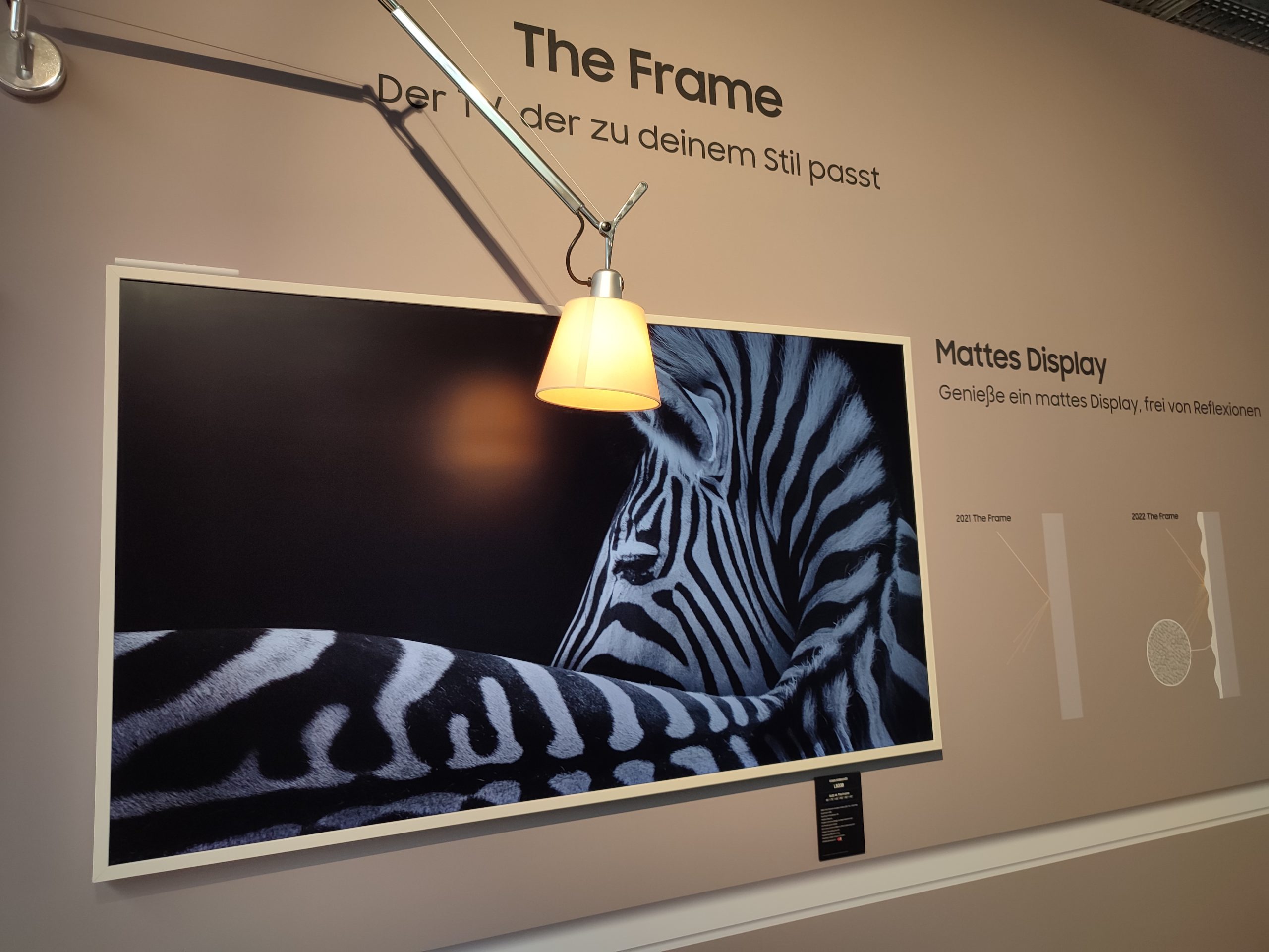 Samsung The Frame TV Fernseher mattes Display weniger Lichteinfall