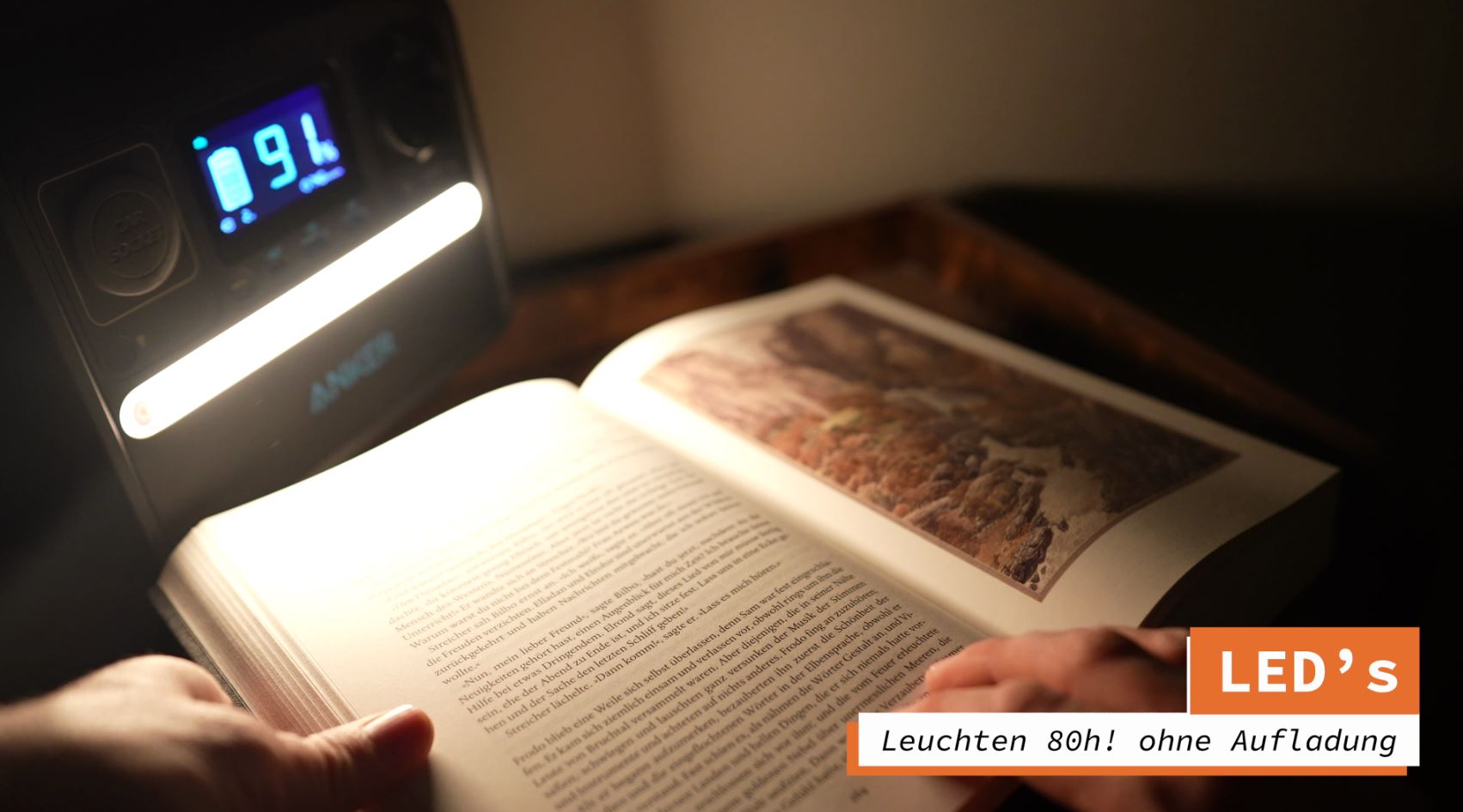 Anker 521 portable Power Station LED-Leuchten lesen Buch