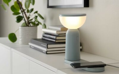 IKEA Bettorp: Mobile Lampe mit dimmbarer LED-Leuchte und Qi-Ladepad