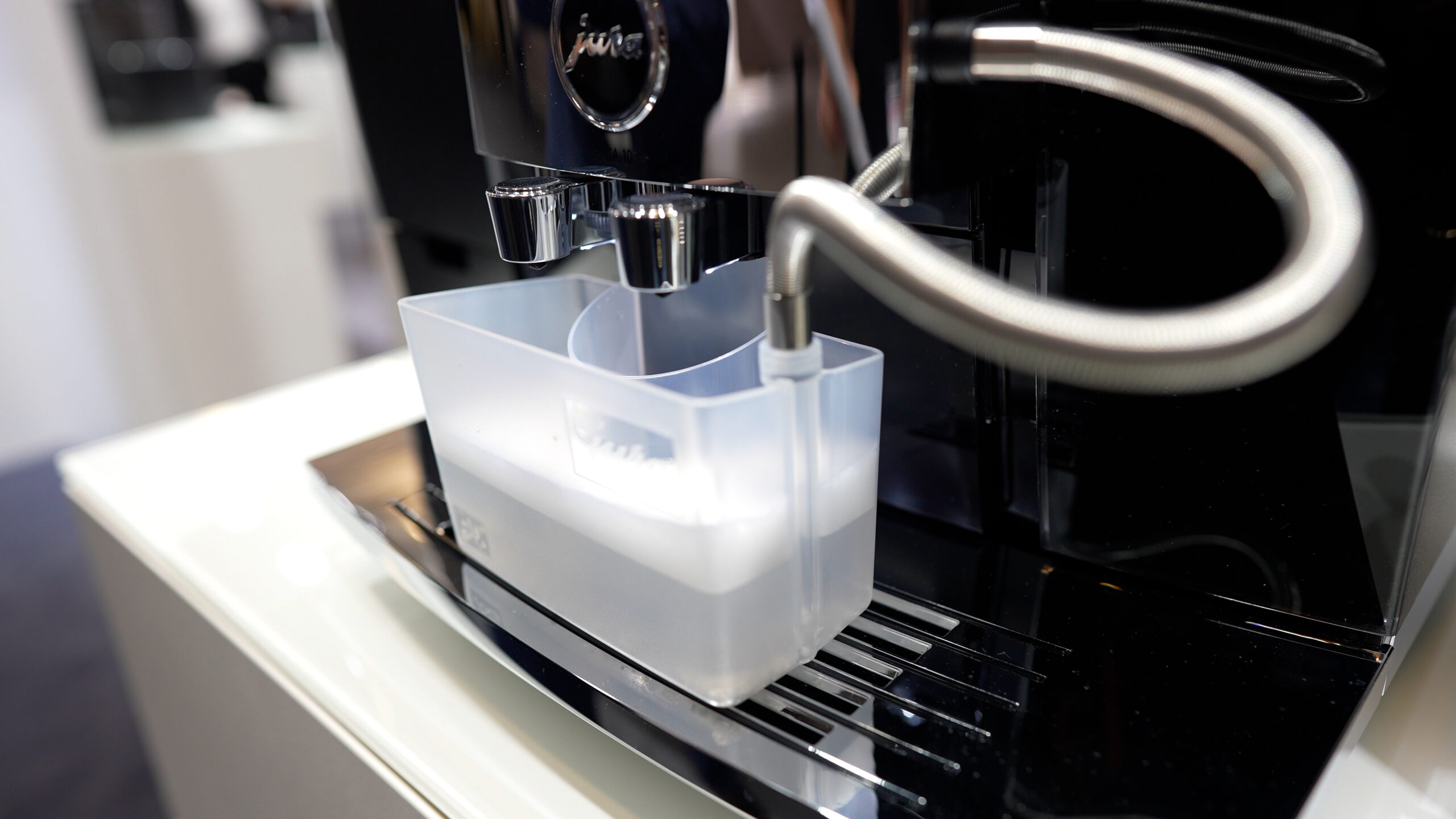 Jura G10 Giga 10 Kaffeevollautomat Kaffeemaschine Reinigung