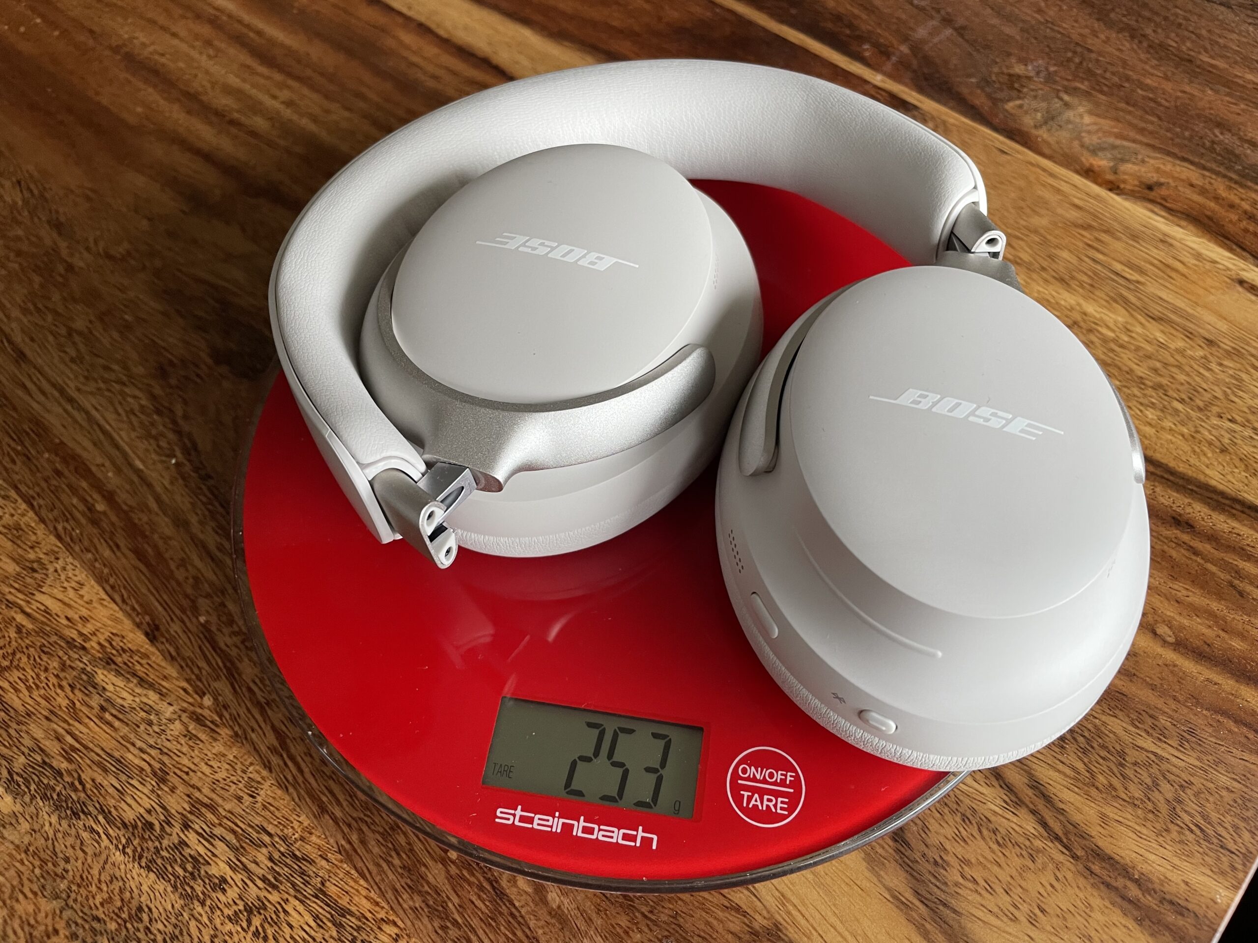Bose QuietComfort Ultra Kopfhörer mit geringem Gesamtgewicht